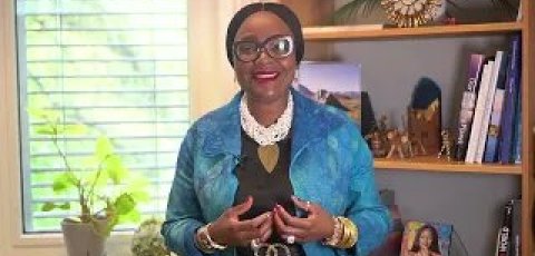 Dr Mumba